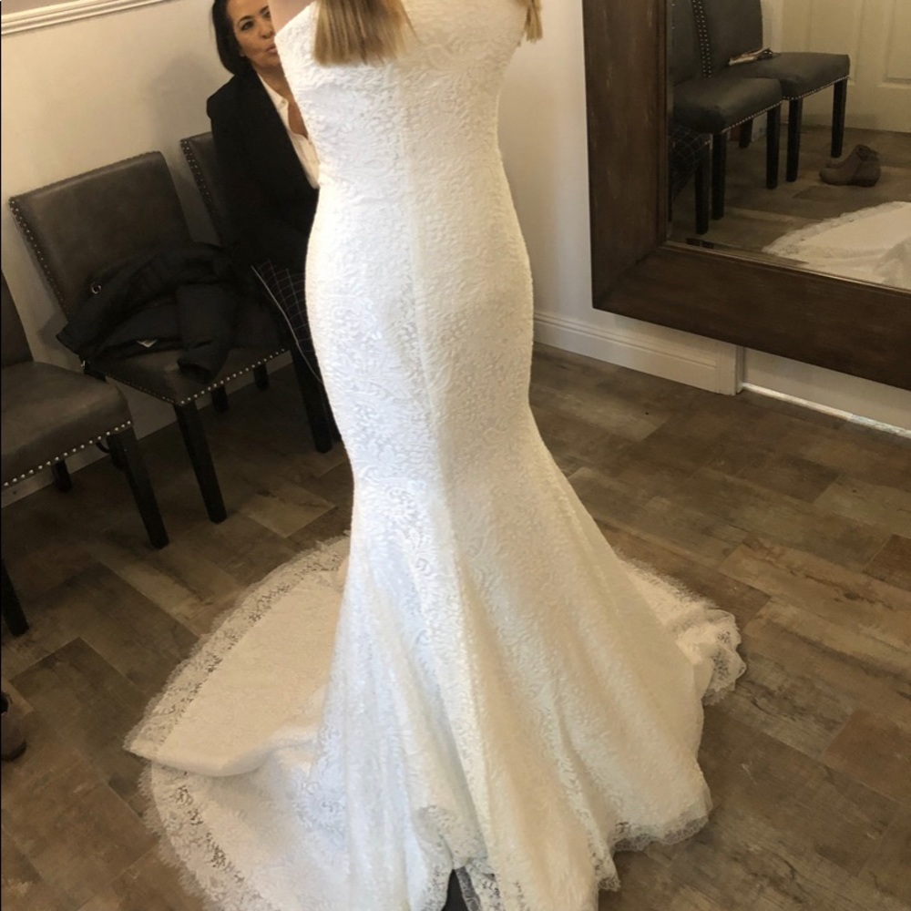 Carrafina Bridal Gown-excellent condition!